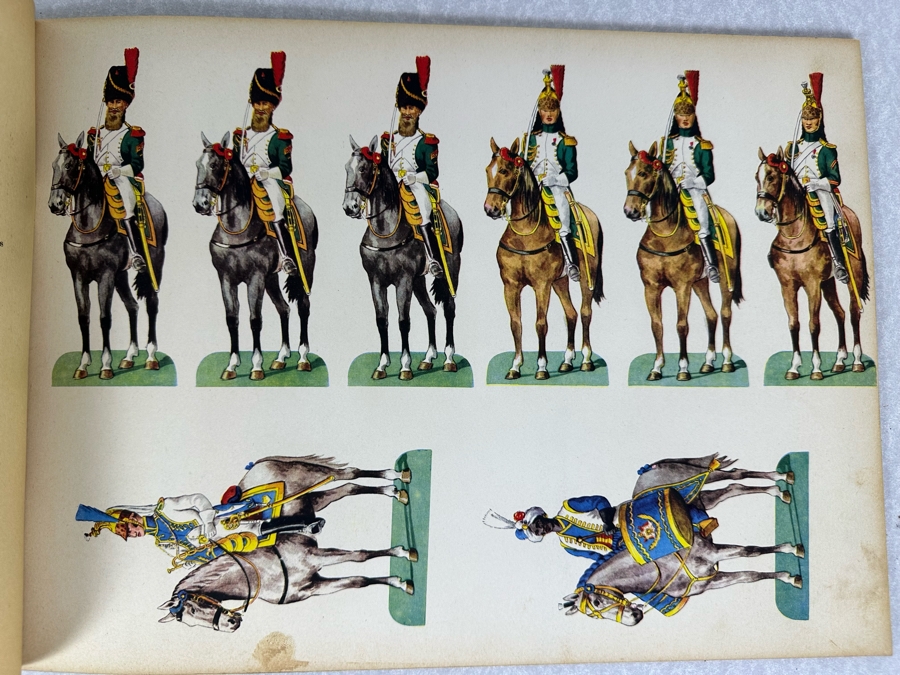 Vintage French Napoleon Paper Doll Book La Grande Armee Album No. 2 [Photo 8]