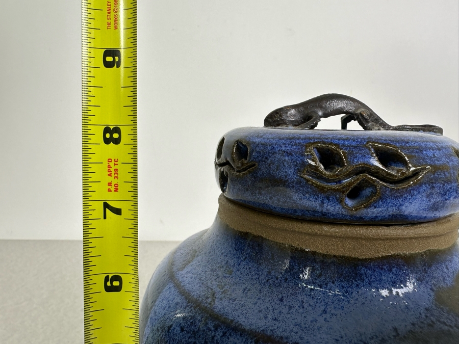 Just Added - Vintage Art Pottery Blue Jar With Lid And Salamander Finial 8.5'H [Photo 9]