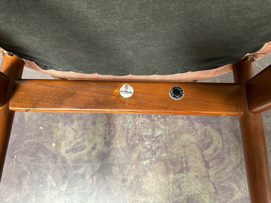 Just Added - Vintage Mid-Century Modern Finn Juhl Model #191 Side Chairs For France & Son Imported By John Stuart Inc, A Pair 21'W X 22'D X 32'H [Photo 10]