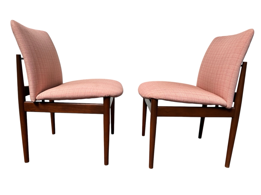 Just Added - Vintage Mid-Century Modern Finn Juhl Model #191 Side Chairs For France & Son Imported By John Stuart Inc, A Pair 21'W X 22'D X 32'H [Photo 2]