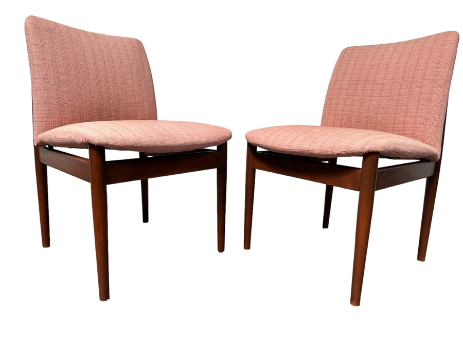 Just Added - Vintage Mid-Century Modern Finn Juhl Model #191 Side Chairs For France & Son Imported By John Stuart Inc, A Pair 21'W X 22'D X 32'H [Photo 3]
