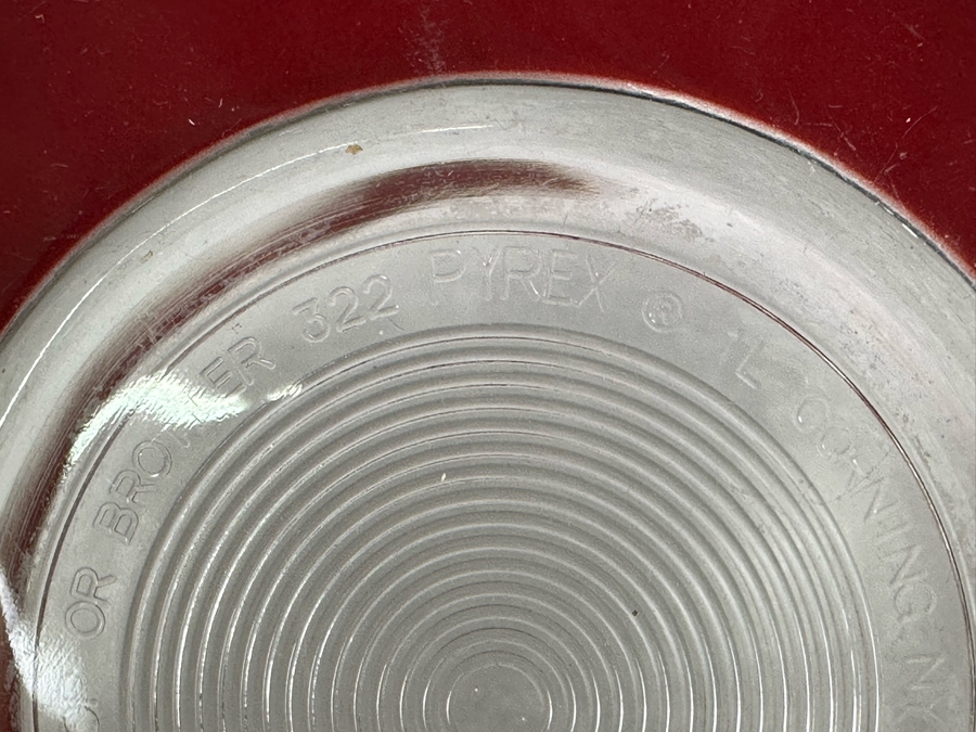 Pyrex Mixing Bowls 10'W [Photo 4]