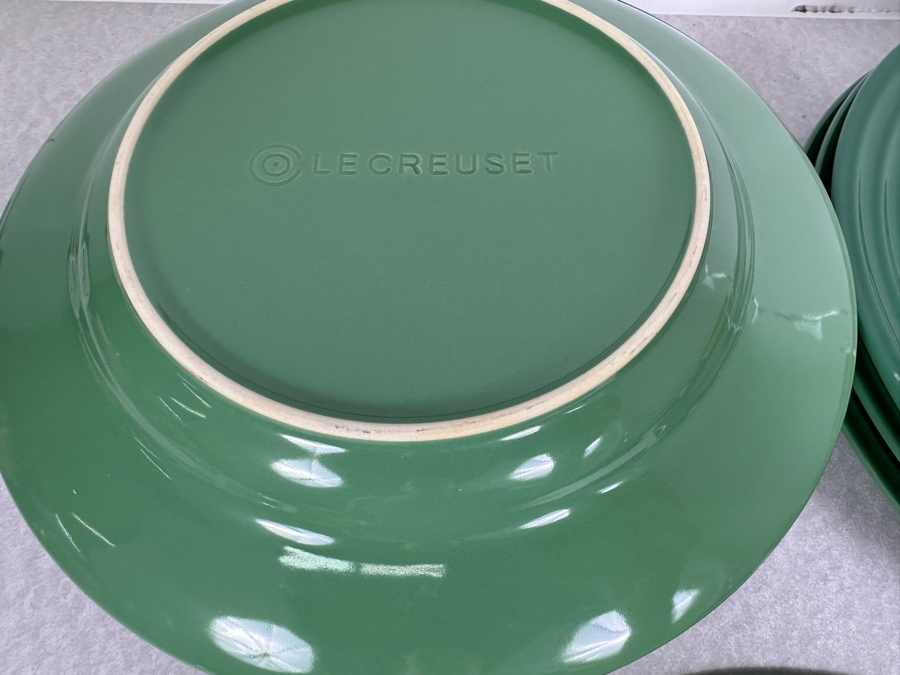 Le Creuset Stoneware Plates: 4 X 12'R & 4 X 10'R [Photo 4]