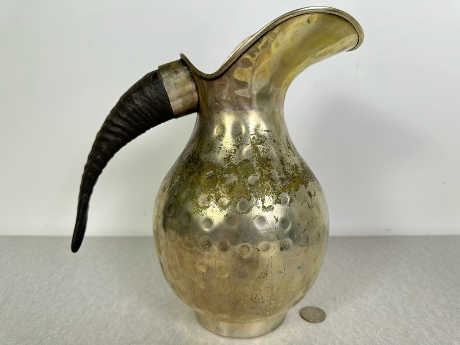 Vintage MCM Mexican Hammered Silverplate Pitcher Signed LR With Horn Handle 10.5'H [Photo 4]