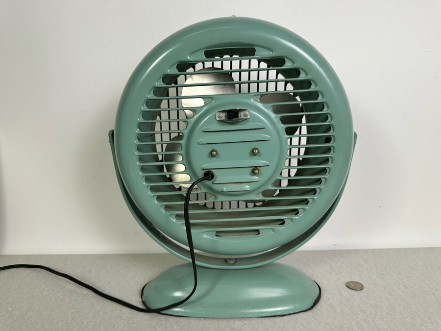 Vintage MCM Lasko Tripl-Aire Electric Fan Working 14.5'H [Photo 4]