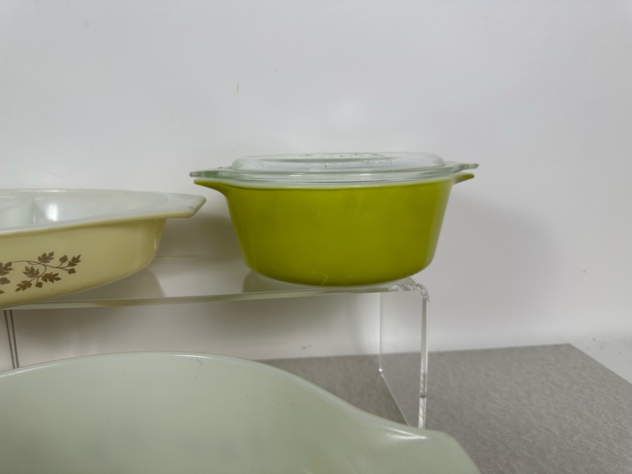 Lot of 5 Vintage Pyrex Bowls [Photo 6]