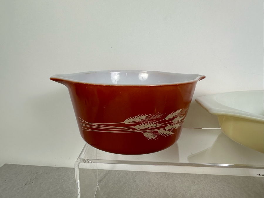 Lot of 5 Vintage Pyrex Bowls [Photo 8]