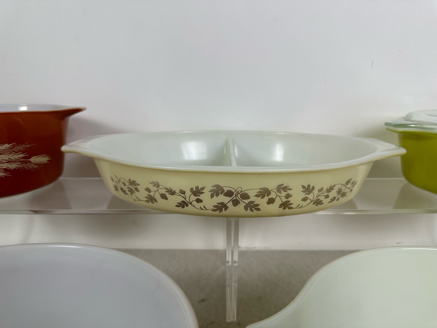 Lot of 5 Vintage Pyrex Bowls [Photo 7]