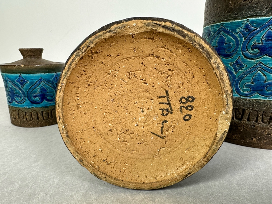 (4) Vintage Mid-Century Modern Italian Bitossi Ceramic Moresco Pots Jars With Lids By Adlo Londi For The Broadway 4'H To 9'H - See Photos For Several Chips [Photo 13]