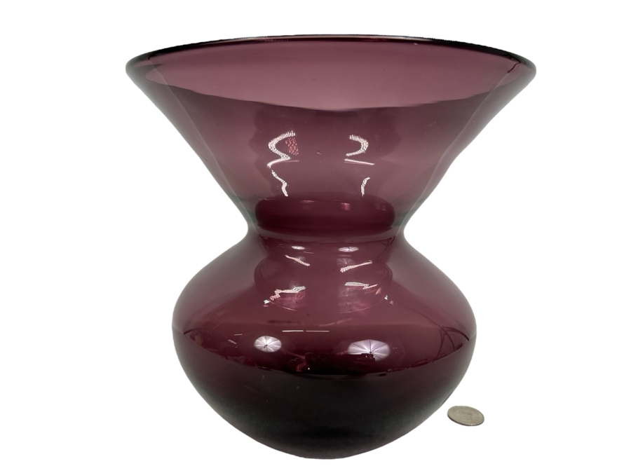 Vintage Purple Amethyst Flared Rim Hand Blown Glass Vase 8'W X 8'H [Photo 1]