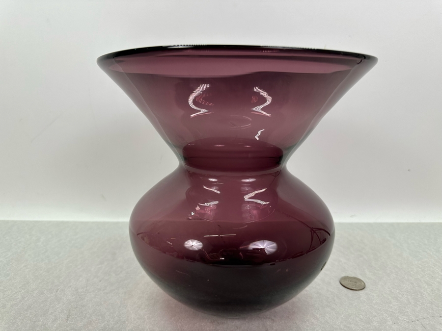 Vintage Purple Amethyst Flared Rim Hand Blown Glass Vase 8'W X 8'H [Photo 3]