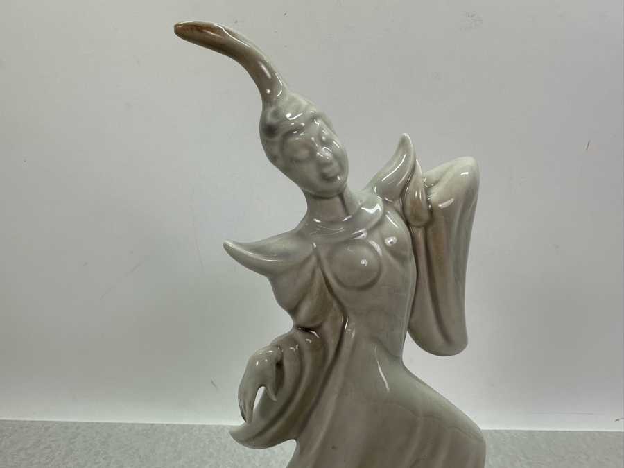 Vintage MCM Roseland Pasadena Ceramic Figurine 11'H [Photo 2]