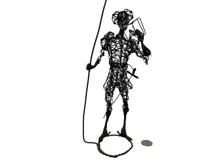 Handmade Metal Wire Sculpture 16.5'H [Photo 1]