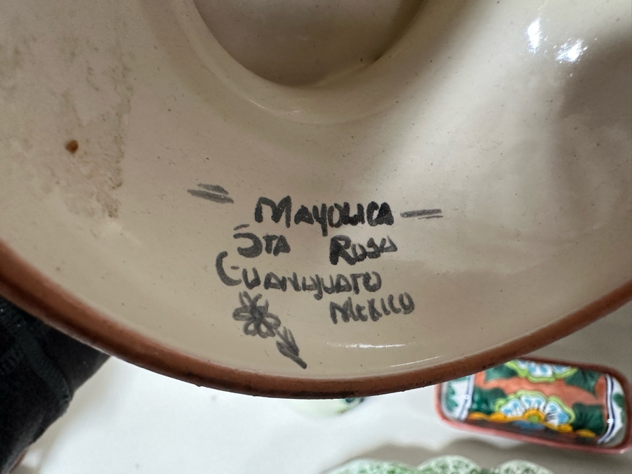Large Collection Of Hand Painted Mexican Pottery [Photo 12]
