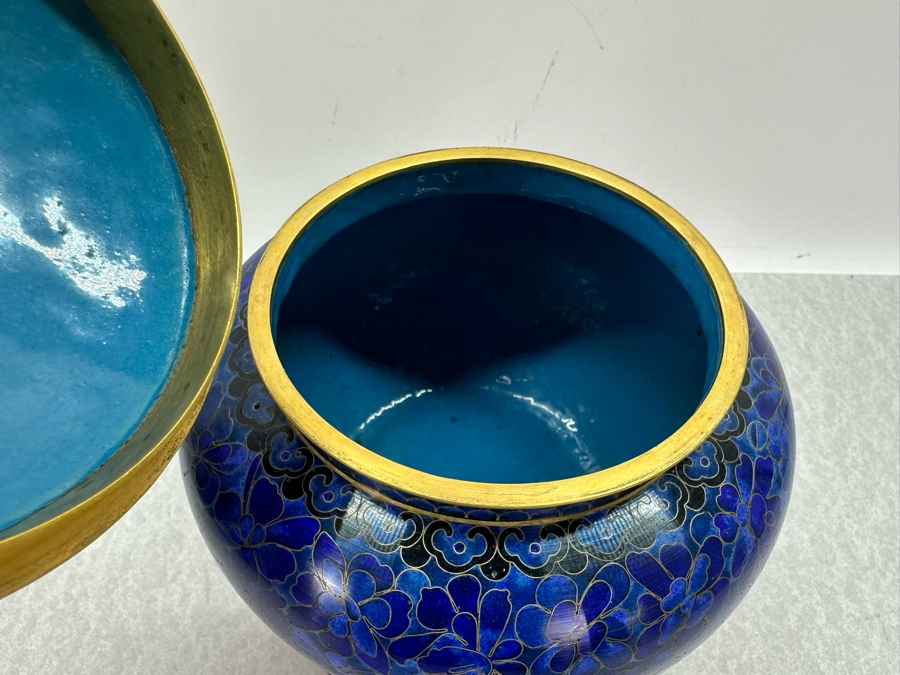 Vintage Chinese Cloisonne Jar With Lid And Wooden Stand 8'H [Photo 3]