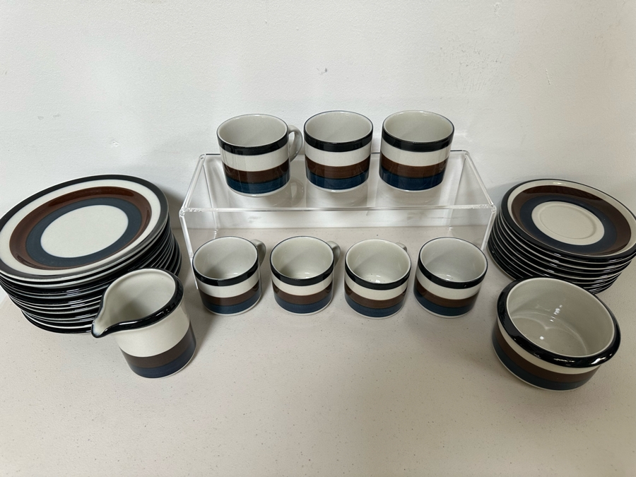 Arabia Finland Ceramics: (7) Cups & Saucers, (10) Plates 6.75'W Plus Creamer & Sugar [Photo 2]