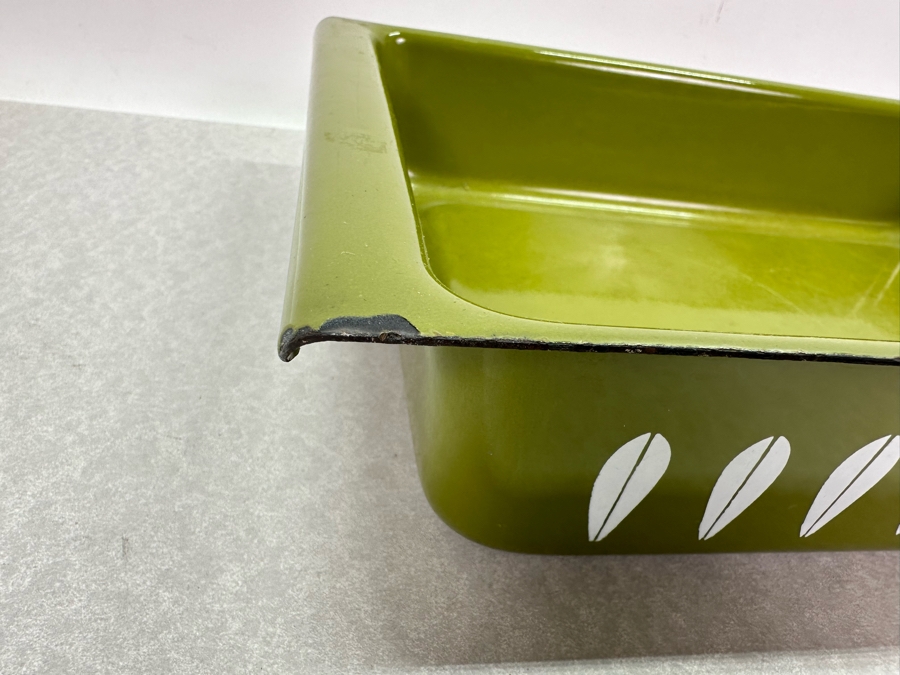 Vintage MCM Cathrineholm Lotus Metal Enamel Casserole Dish 13'W X 9'D X 2.5'H [Photo 3]