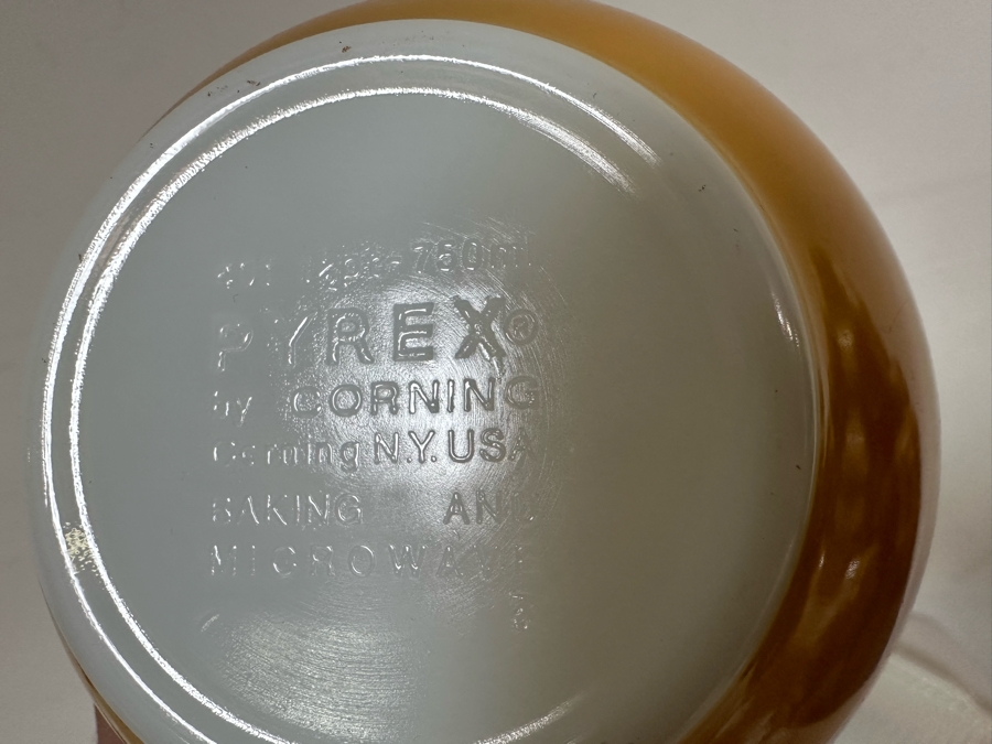 Vintage Pyrex Lot [Photo 8]