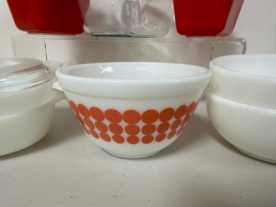 Vintage Pyrex Lot [Photo 5]