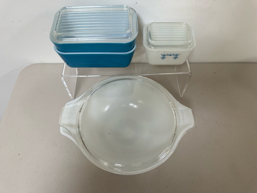 Vintage Pyrex Lot [Photo 6]