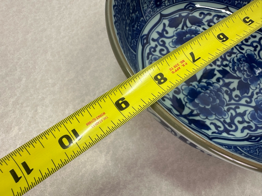 Vintage Asian Porcelain Bowl 8.5'W X 3'H [Photo 8]