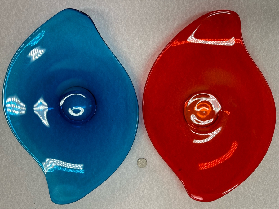 Pair Of Large Vintage Viking Glass Blue & Red Platters 16.5'W X 11.5'D X 1.75'H [Photo 2]