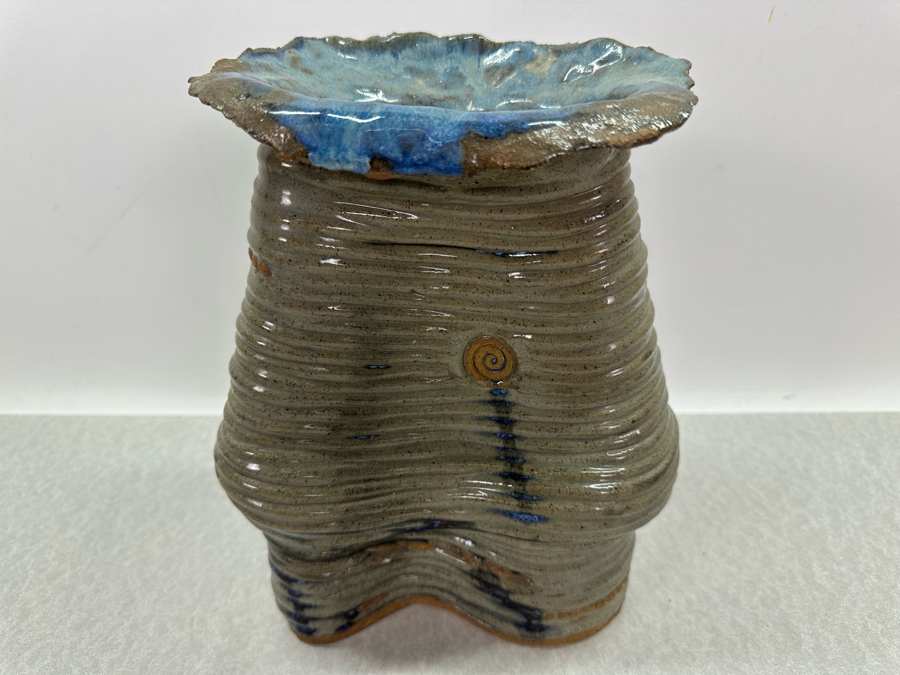 Vintage Signed Art Pottery Vase 7.5'W X 9.5'H [Photo 2]