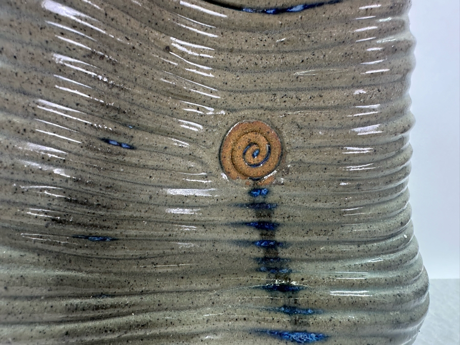 Vintage Signed Art Pottery Vase 7.5'W X 9.5'H [Photo 3]