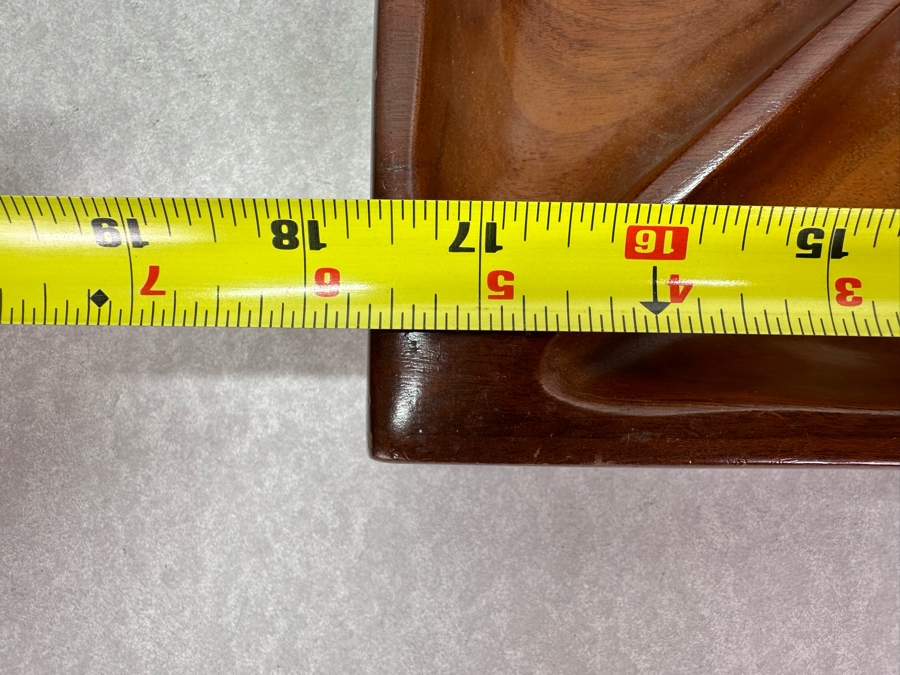 Vintage Carved Wooden Divided Serving Tray 17.5'W X 9'D X 2'H [Photo 5]