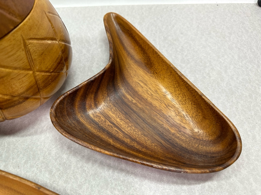 Vintage Wooden Serving Platter & Bowls Plus Wooden Pineapple Jar Monkey Pod [Photo 3]