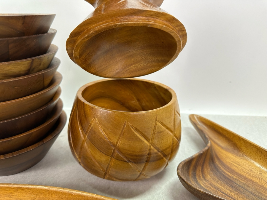 Vintage Wooden Serving Platter & Bowls Plus Wooden Pineapple Jar Monkey Pod [Photo 5]