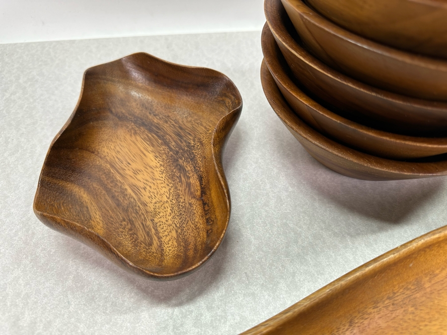 Vintage Wooden Serving Platter & Bowls Plus Wooden Pineapple Jar Monkey Pod [Photo 7]