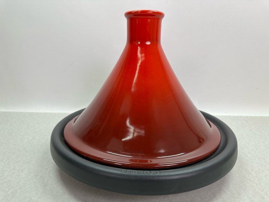 Le Creuset Moroccan Tagine 12.5'W X 9.5'H [Photo 4]