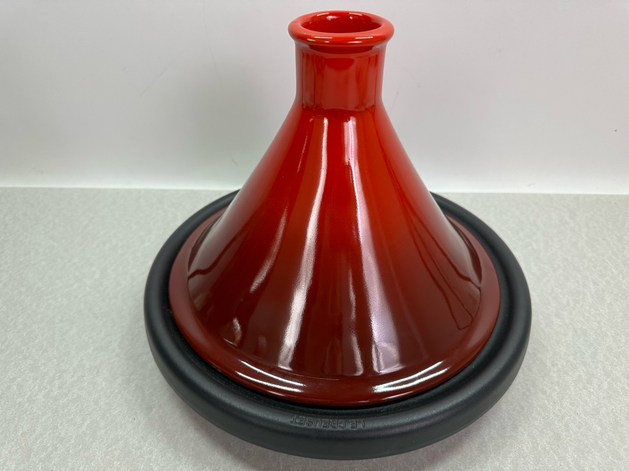Le Creuset Moroccan Tagine 12.5'W X 9.5'H [Photo 3]