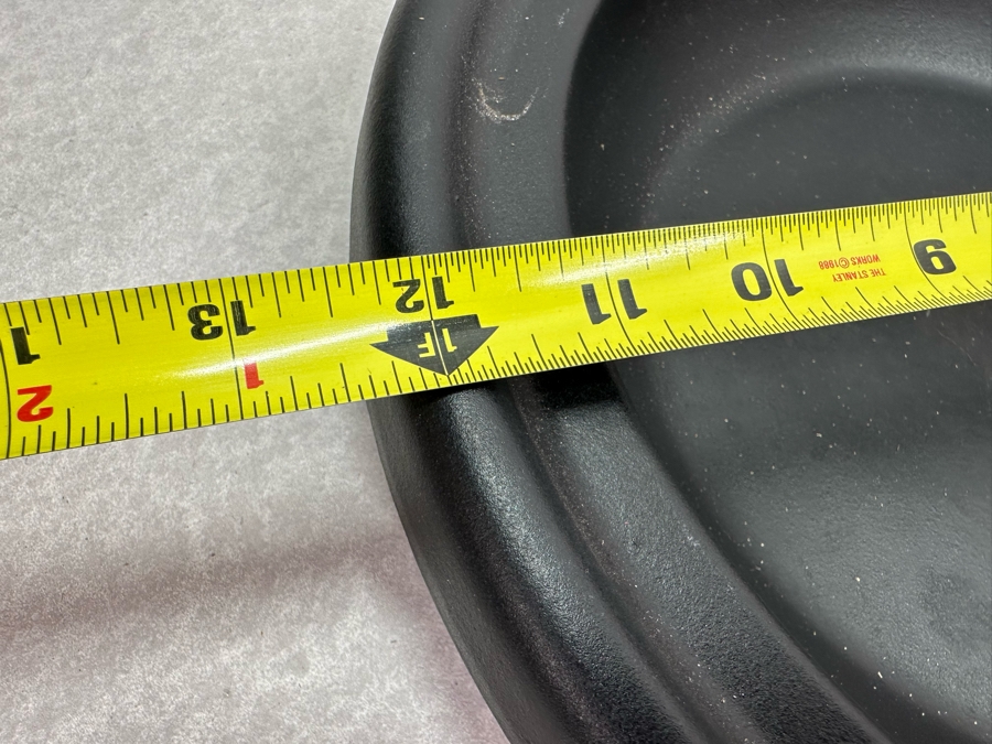 Le Creuset Moroccan Tagine 12.5'W X 9.5'H [Photo 6]