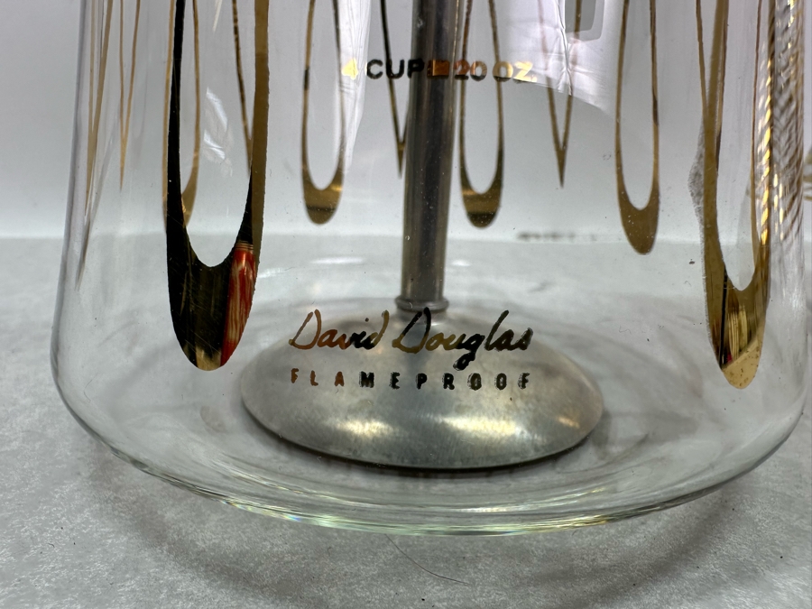 Pair Of Mid-Century Glass Carafes: Pyrex & David Douglas [Photo 4]