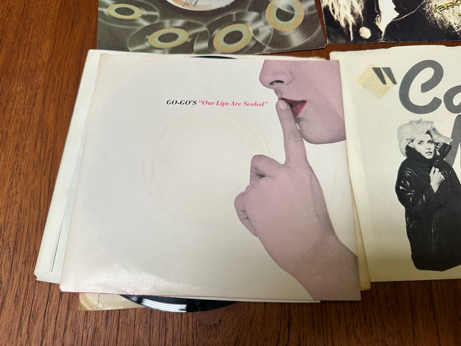 Collection Of Vintage 45rpm Vinyl Records [Photo 3]