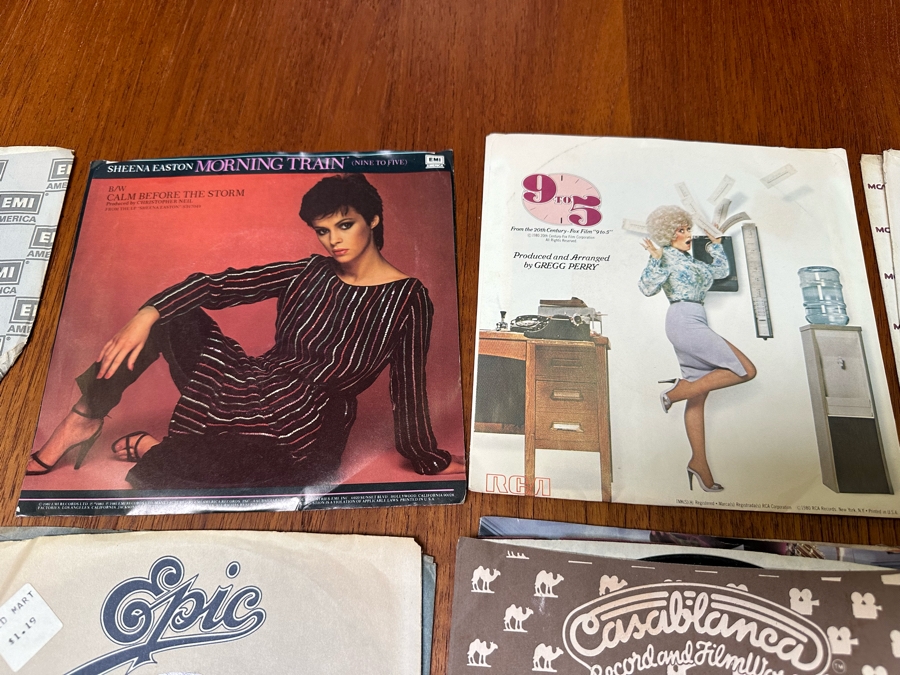 Collection Of Vintage 45rpm Vinyl Records [Photo 18]