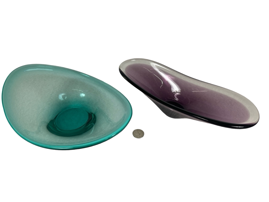 Pair Of Vintage Mid-Century Modern Glass Bowls 10.5W & 12W [Photo 1]