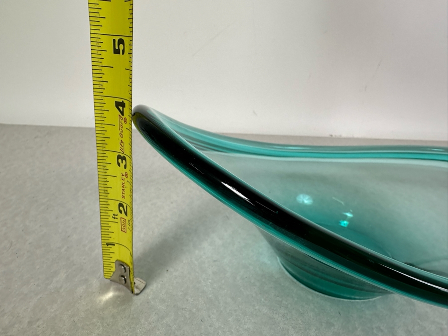 Pair Of Vintage Mid-Century Modern Glass Bowls 10.5W & 12W [Photo 7]