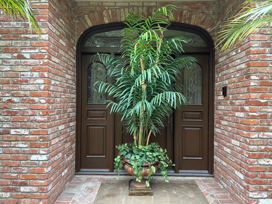 Large Artificial Indoor Palm Tree With Urn Planter Apx 102'H [Photo 1]