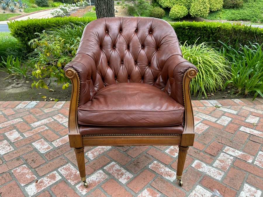 Drexel Heritage Lillian August Leather Armchair 29'W [Photo 3]