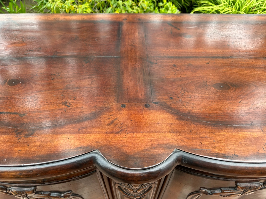 Stunning Henredon Furniture Sideboard Server Buffet Cabinet 79'W X 24'D X 41.5'H Estimate $2,000 [Photo 17]