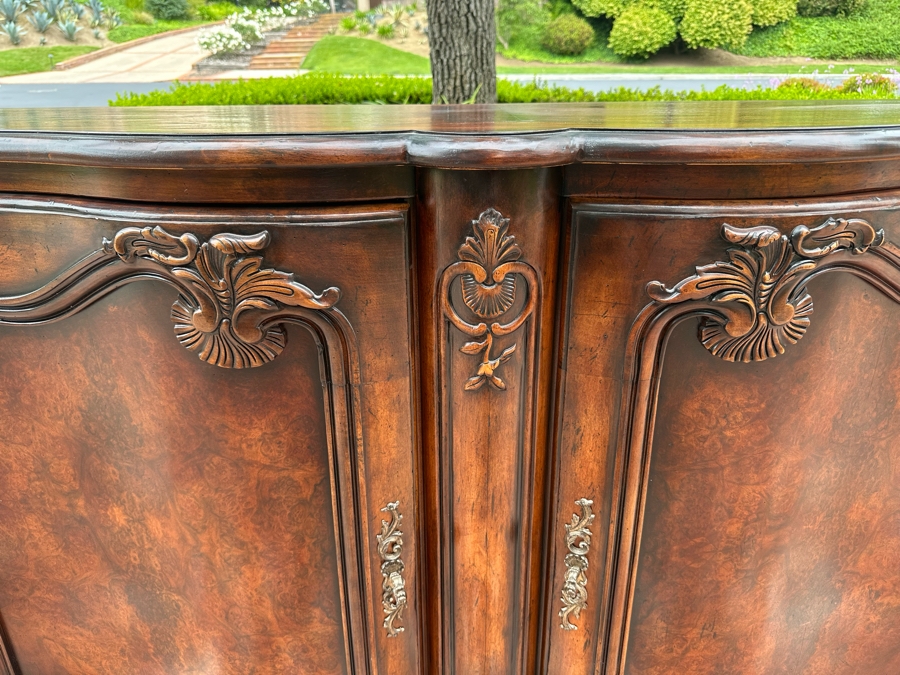 Stunning Henredon Furniture Sideboard Server Buffet Cabinet 79'W X 24'D X 41.5'H Estimate $2,000 [Photo 3]