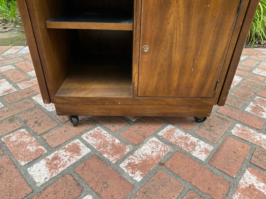 Vintage Drexel Heritage Wooden Portable Bar With Casters (Note Handle On Back Drawer & Key To Open Cabinet Is Missing) 67'W X 21'D X 41'H [Photo 6]