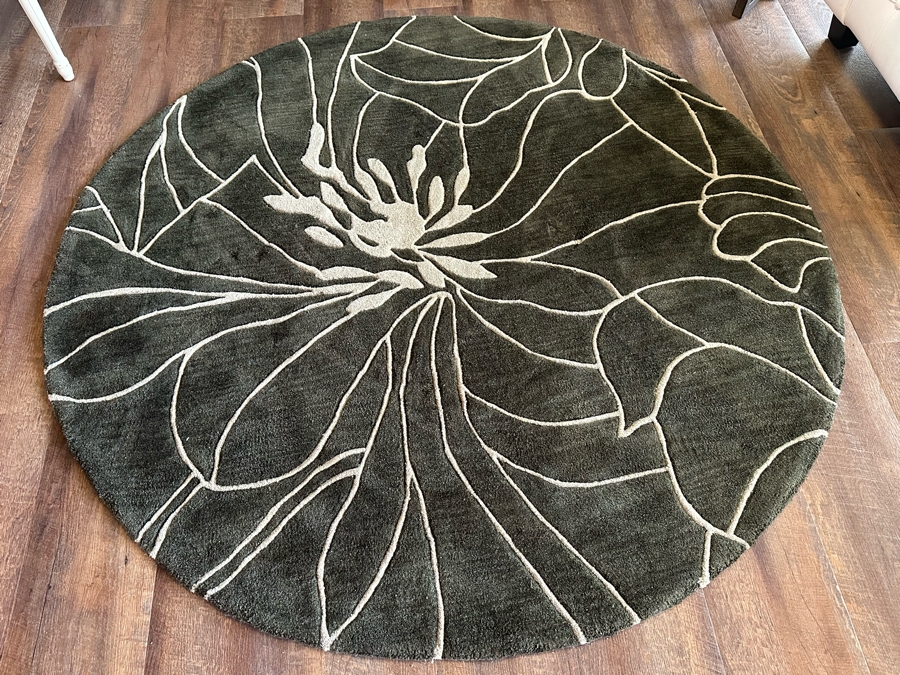 Bali Collection Charcoal / Taupe Floral Chic 56' Round Rug By KAS [Photo 2]