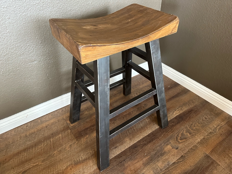 Wooden Saddle Bar Stool With Metal Legs 19.5'W X 13'D X 29'H [Photo 3]