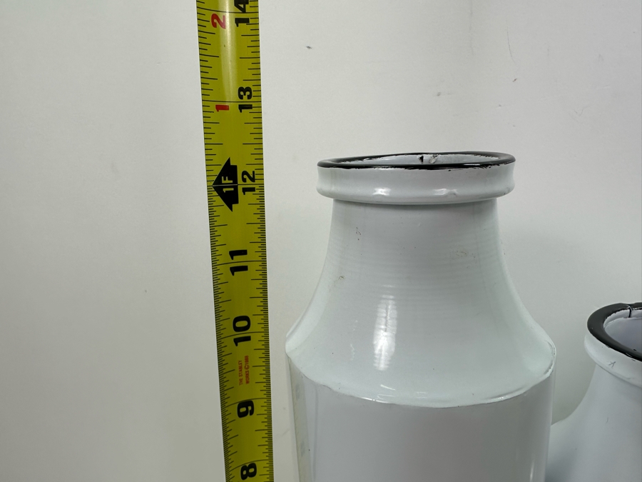 Decorative Metal Milk Bottles With Wooden Tray, New 15.5'W X 12'H [Photo 5]