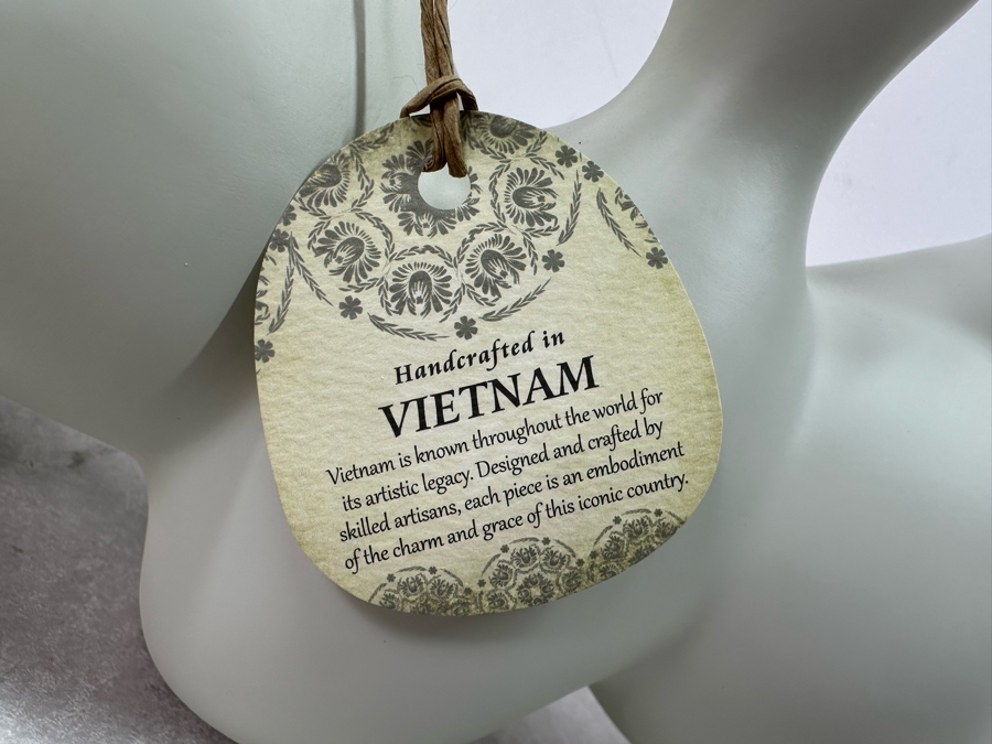 White Sculptural Ceramic Vase, New 17'W X 7'H [Photo 3]