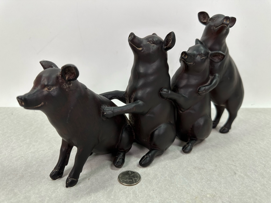 Decorative Hugging Pigs Sculpture, New 12'W X 7'H [Photo 2]